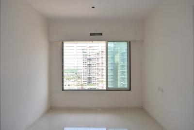 Gallery Cover Image of 560 Sq.ft 1 BHK Apartment for rent in Kandivali East for 20000