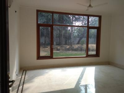 Gallery Cover Image of 9000 Sq.ft 5 RK Independent House for buy in DLF Farms for 450000000