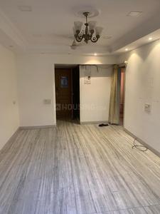 Gallery Cover Image of 900 Sq.ft 2 BHK Apartment for rent in Prabhadevi for 70000