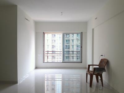 Gallery Cover Image of 900 Sq.ft 2 BHK Apartment for buy in Malad West for 13500000