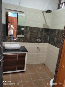 Gallery Cover Image of 1150 Sq.ft 3 BHK Independent Floor for buy in Ajabpur Khurd for 5200000