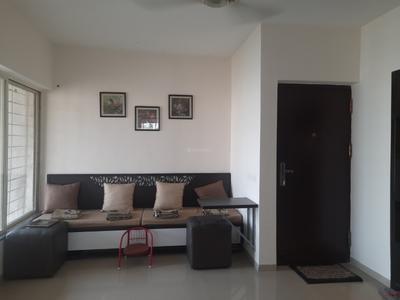Gallery Cover Image of 863 Sq.ft 2 BHK Apartment for rent in Sarthak Beaulieu, Kondhwa for 20000