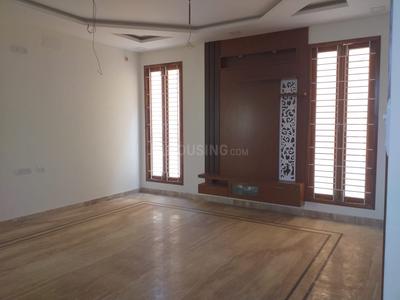 Gallery Cover Image of 4500 Sq.ft 5 BHK Independent House for buy in Valasaravakkam for 34000000