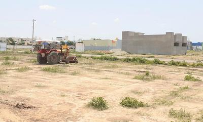 Gallery Cover Image of Sq.ft Residential Plot for buy in Porur for 3800000