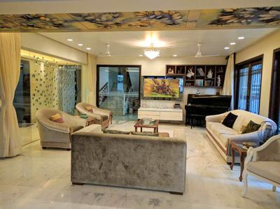 5 BHK Independent House