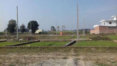 Gallery Cover Image of 800 Sq.ft Residential Plot for buy in BHEL Township for 650000