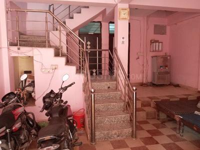 Parking Area Image of Mahakal PG in Sector 14