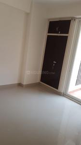 Gallery Cover Image of 1050 Sq.ft 3 BHK Apartment for buy in Noida Extension for 4500000