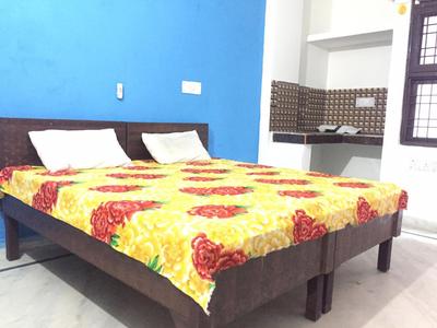 Bedroom Image of PG 4442311 Sector 33 in Sector 33
