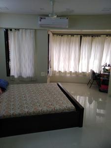 Gallery Cover Image of 1100 Sq.ft 3 BHK Apartment for rent in Dadar West for 70000