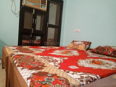 Bedroom Image of Apna PG in Sector-12A