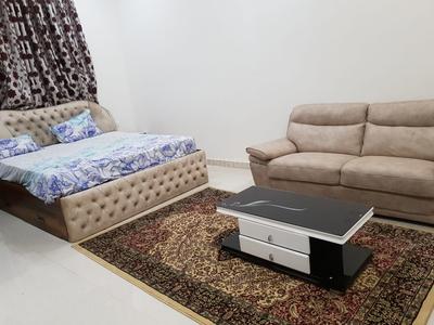Gallery Cover Image of 1900 Sq.ft 3 BHK Apartment for buy in Mallapur for 8000000