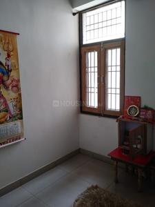 Gallery Cover Image of 1297 Sq.ft 3 BHK Apartment for buy in Shastri Nagar for 5600000