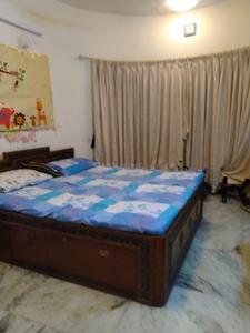Gallery Cover Image of 2460 Sq.ft 4 BHK Independent Floor for buy in Goregaon East for 45000000