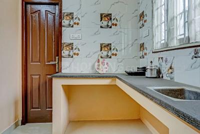 Kitchen Image of Oyo Life Ol_chn1435 in Ramapuram