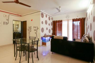 Gallery Cover Image of 750 Sq.ft 2 BHK Independent House for rent in Bandra East for 80000