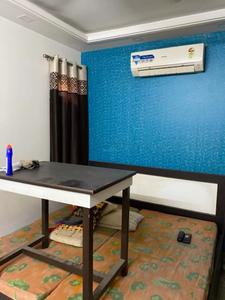 Gallery Cover Image of 745 Sq.ft 2 BHK Independent Floor for rent in Rajinder Nagar for 15000