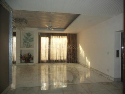 Gallery Cover Image of 15000 Sq.ft 5+ BHK Independent House for buy in Dera Mandi for 200000000