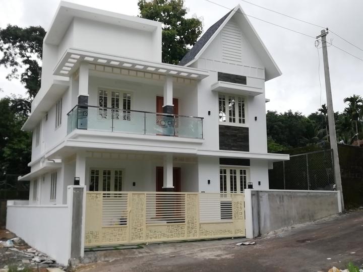 4 BHK 2100 Sqft Independent House for sale at Kakkanad, Kochi