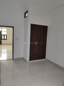 Gallery Cover Image of 600 Sq.ft 3 BHK Independent House for buy in Sector 105 for 4190000