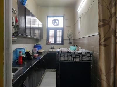 Gallery Cover Image of 500 Sq.ft 2 BHK Apartment for buy in Om Property A 84 Dayal Bagh, Dayal Bagh Colony, Faridabad, Dayal Bagh Colony for 2100000