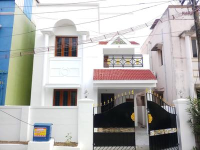 Gallery Cover Image of 2400 Sq.ft 3 BHK Independent House for buy in Valasaravakkam for 15000000