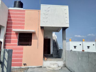 Gallery Cover Image of 820 Sq.ft 2 BHK Independent House for buy in Veppampattu for 2495000
