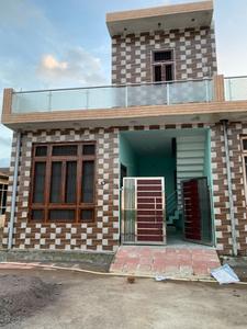 Gallery Cover Image of 900 Sq.ft 2 BHK Independent House for buy in Golf City for 4000000
