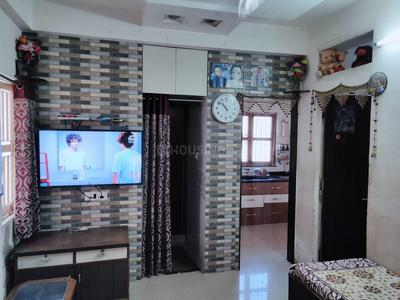 Gallery Cover Image of 500 Sq.ft 1 BHK Apartment for buy in Makarba for 2375000