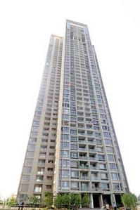 Gallery Cover Image of 750 Sq.ft 1 BHK Apartment for buy in Jogeshwari West for 9500000