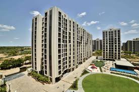 Gallery Cover Image of 1250 Sq.ft 3 BHK Apartment for buy in Ghuma for 4200000