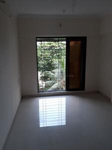 Gallery Cover Image of 1081 Sq.ft 3 BHK Apartment for buy in Kandivali West for 26500000