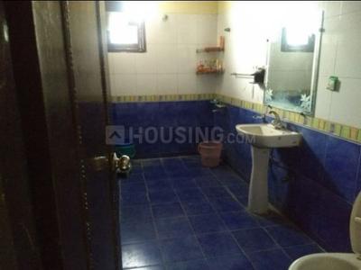 Bathroom Image of Mahavir Girls PG in Vaibhav Khand