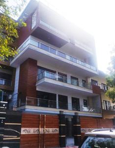 Gallery Cover Image of 3200 Sq.ft 4 BHK Independent Floor for buy in Sector 21C for 16000000