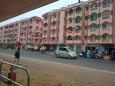 Gallery Cover Image of 600 Sq.ft 2 BHK Apartment for buy in Kadabagere for 900000