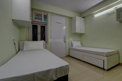 Bedroom Image of Oyo Life Nod637 in Sector 126