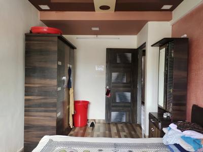 Gallery Cover Image of 2400 Sq.ft 3 BHK Villa for buy in Kandivali West for 19000000