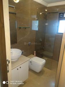 Gallery Cover Image of 1550 Sq.ft 3 BHK Apartment for rent in Khar West for 150000