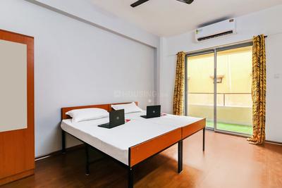 Bedroom Image of Oyo Life Kol1114 in Purba Putiary