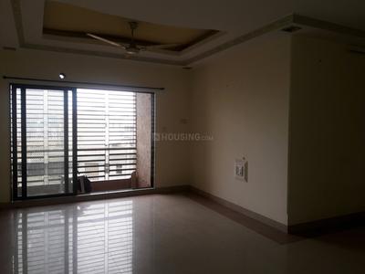 Gallery Cover Image of 1200 Sq.ft 2 BHK Apartment for rent in Malad East for 48000