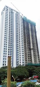 Gallery Cover Image of 909 Sq.ft 2 BHK Apartment for buy in Thane West for 18300000