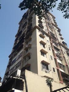 Gallery Cover Image of 700 Sq.ft 1 BHK Apartment for buy in Byculla for 20500000