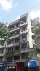Gallery Cover Image of 582 Sq.ft 1 BHK Apartment for rent in Kandivali West for 19000