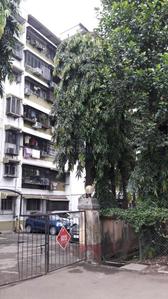 Gallery Cover Image of 750 Sq.ft 2 BHK Apartment for buy in Chembur for 18000000
