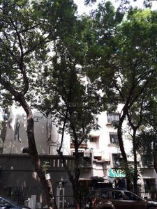 Gallery Cover Image of 1050 Sq.ft 2 BHK Apartment for buy in Andheri West for 22500000