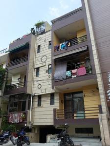 Gallery Cover Image of 950 Sq.ft 2 BHK Independent Floor for buy in Niti Khand for 3800000