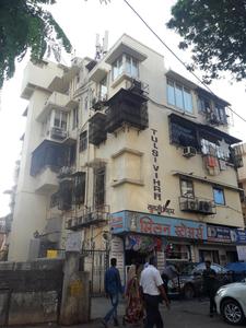 Gallery Cover Image of 1050 Sq.ft 2 BHK Apartment for buy in Worli for 32500000