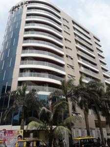 Gallery Cover Image of 1850 Sq.ft 3 BHK Apartment for buy in Worli for 65000000