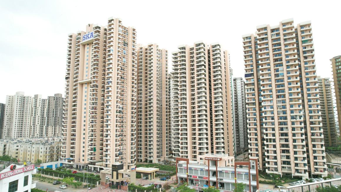 https://is1-3.housingcdn.com/4f2250e8/0c0ee1fa58c70be857494454f6e579cc/v0/fs/ska_metro_ville-eta_ii-noida-ska_group.jpg