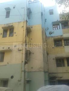 Gallery Cover Image of 500 Sq.ft 2 BHK Independent Floor for rent in DDA Flats Mansarovar Park, Shahdara for 10000